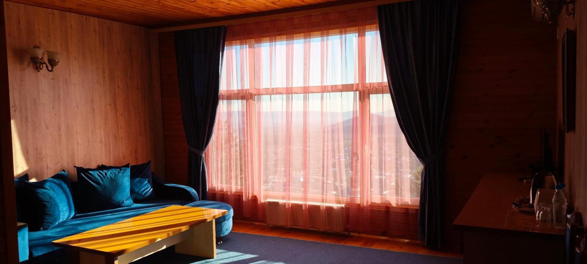 Kungut Hotel & Restaurant Şǝki 外观 照片